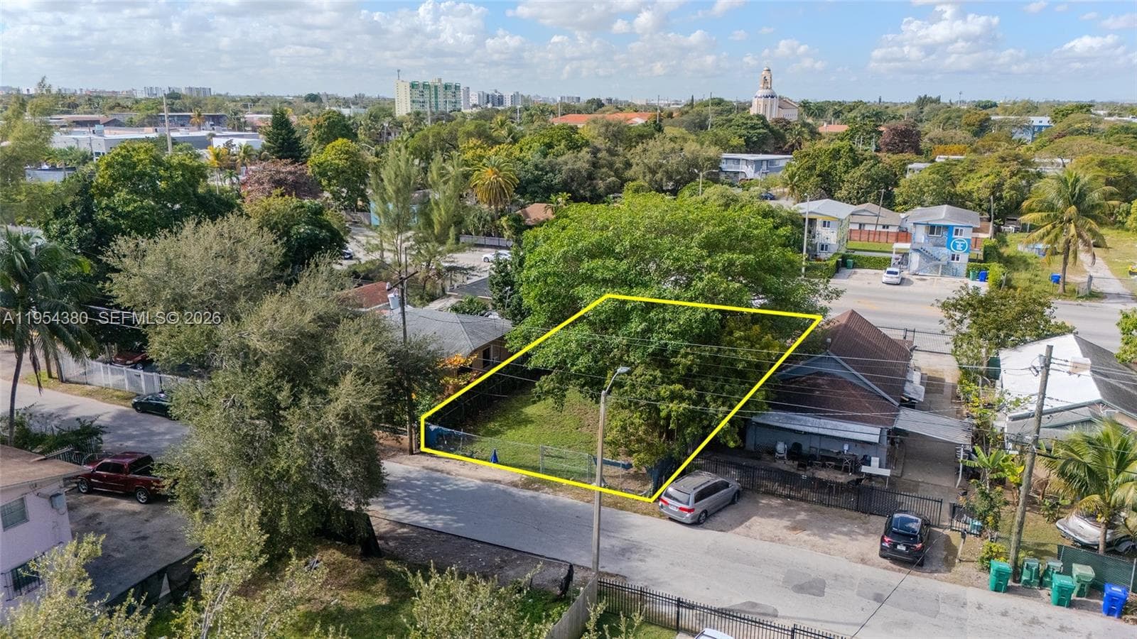 7552 NE Miami Ct, Miami FL 33138