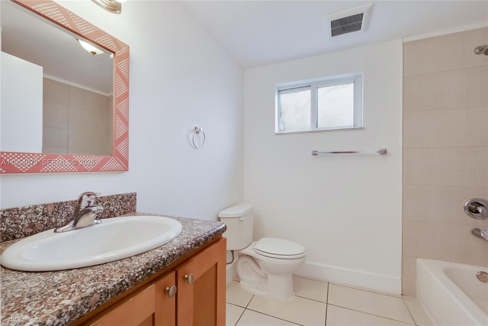 750 SW 2nd St, Miami FL 33130