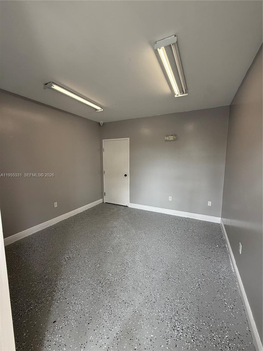 15075 SW 137th St # 6, Miami FL 33196