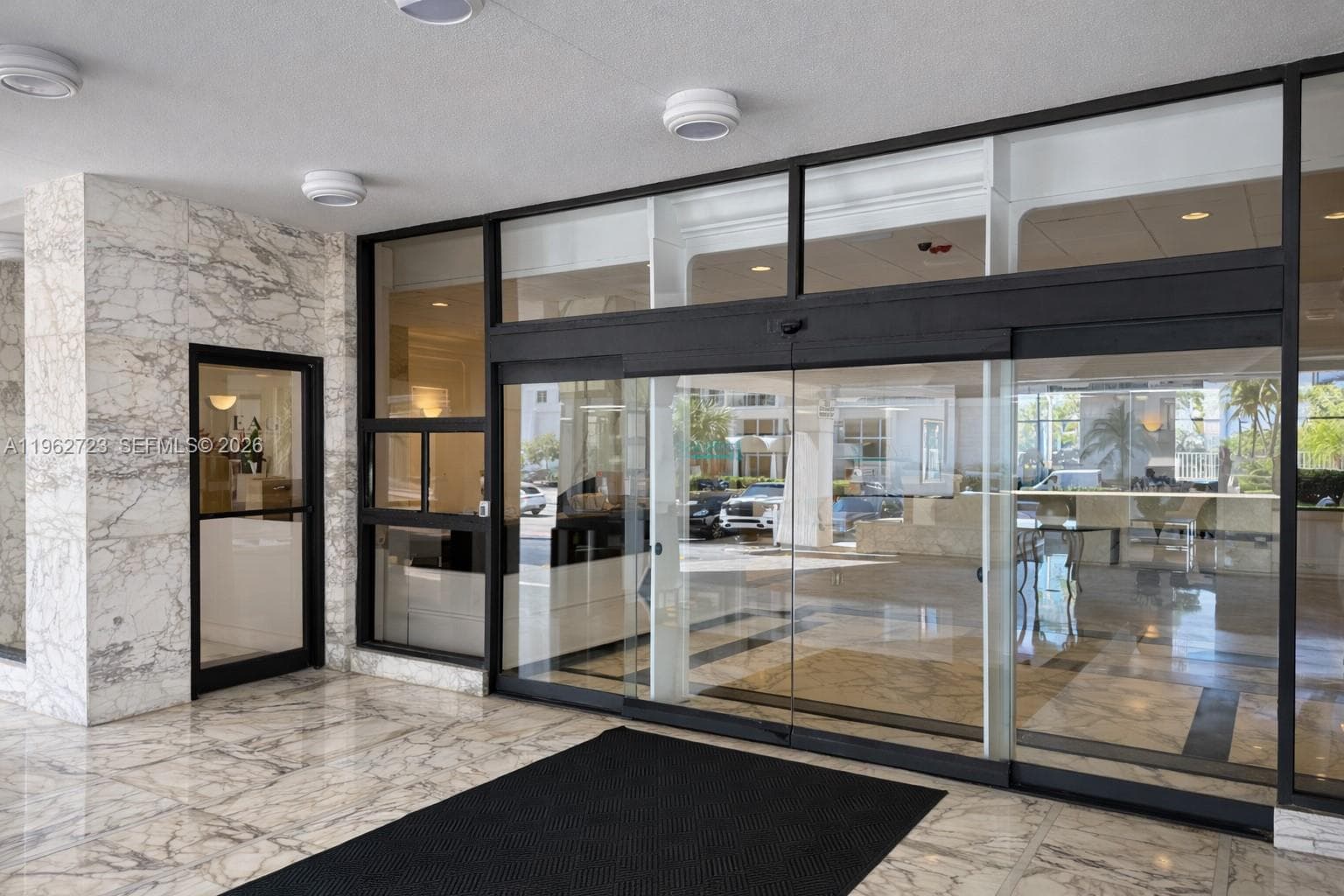 5700 Collins Ave # 1, Miami Beach FL 33140