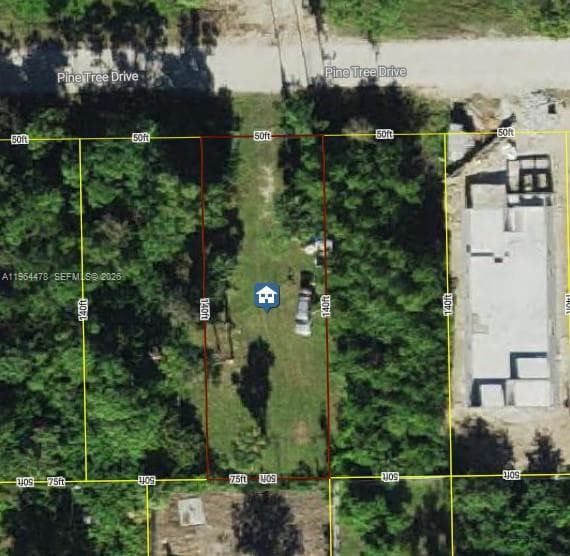 3050 Pine Tree Dr, Naples FL 34112