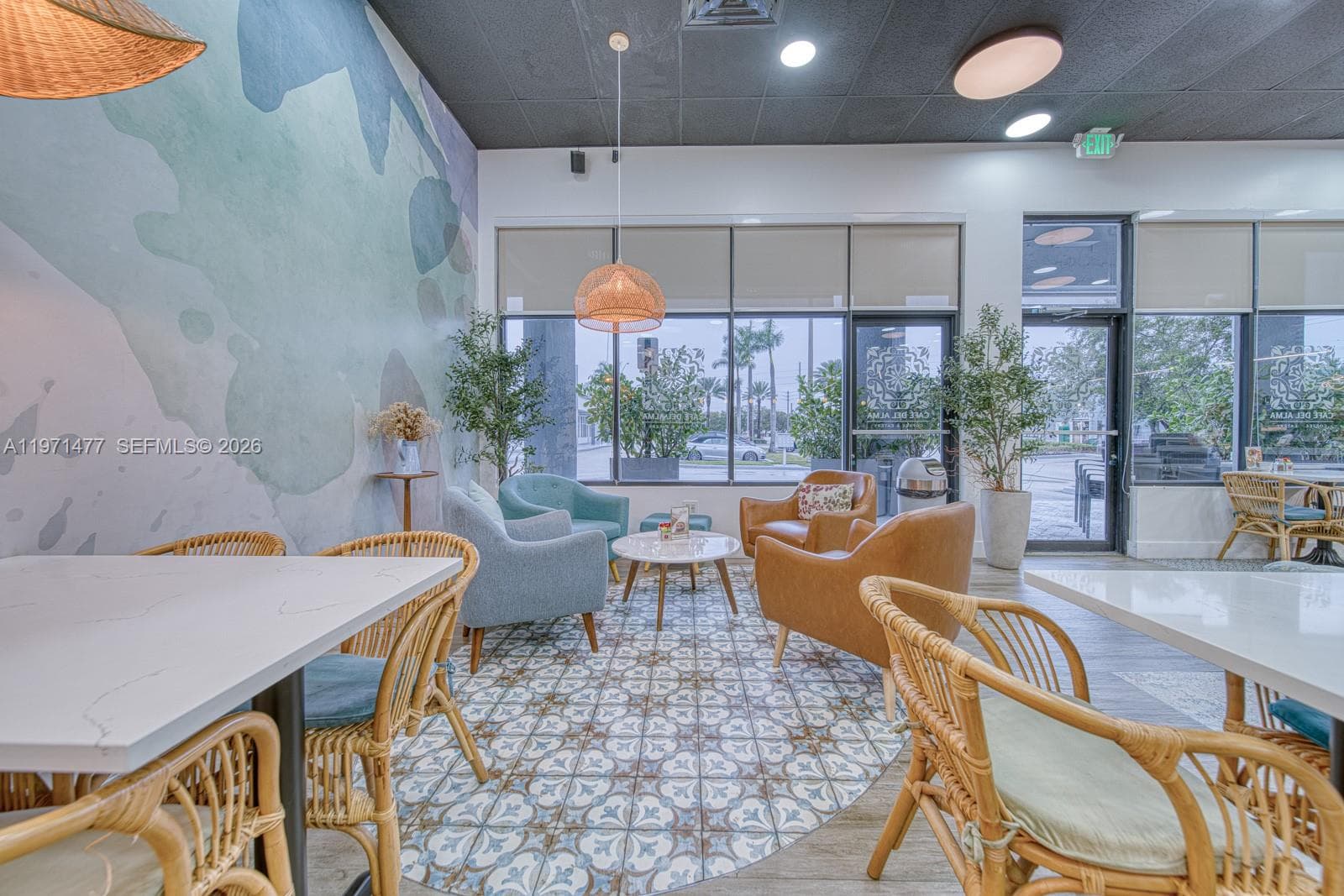 Restaurant For Sale On Busy Biscayne Boulevard, North Miami Beach FL 33160