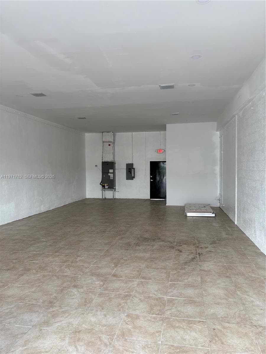 1350 NW 62nd St, Miami FL 33147