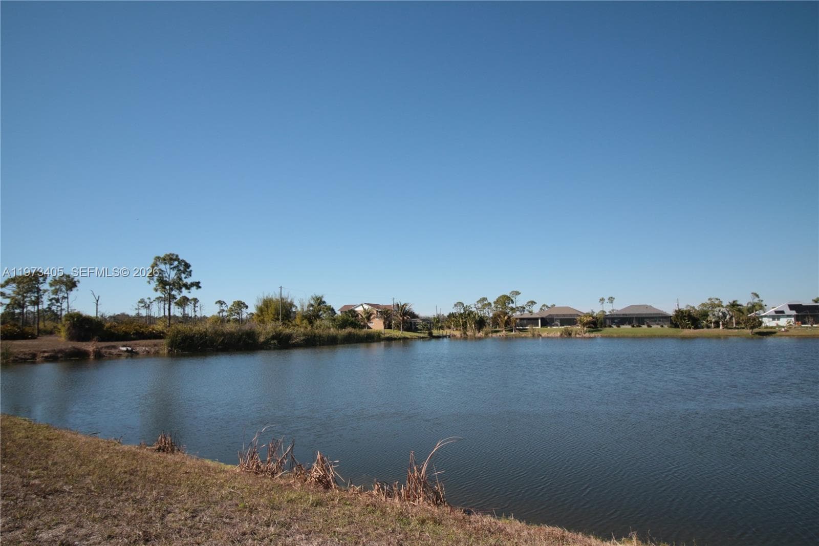 28 HARNESS RD, Other City - In The State Of Florida FL 33946