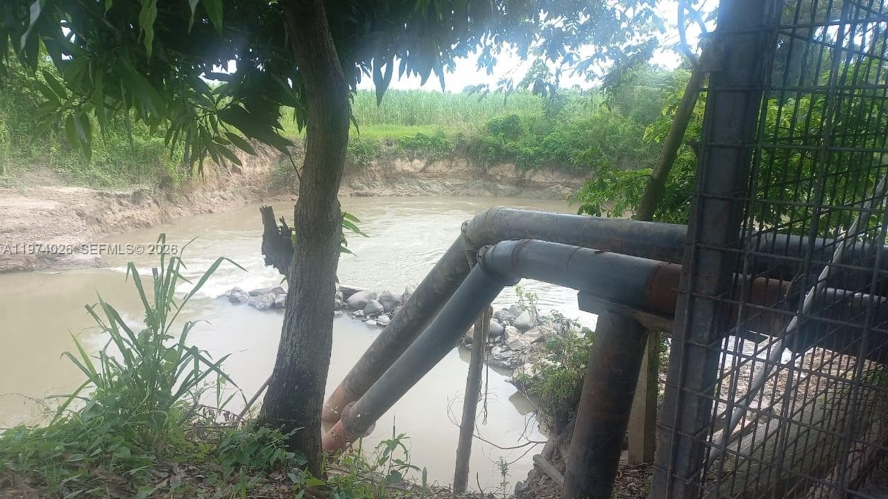 KM 40 VIA NARANJAL-GUAYAS, EC