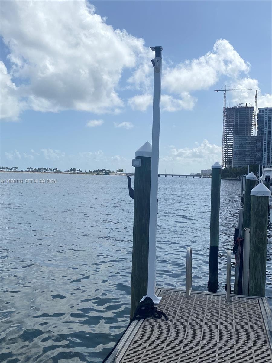 1901 Brickell Ave Slip 29A, Miami FL 33129