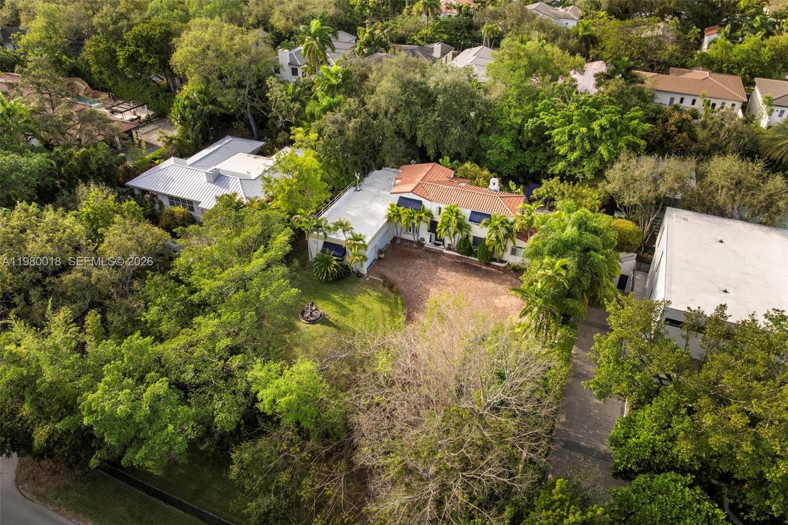 0-1645 S Bayshore Dr, Coconut Grove FL 33133