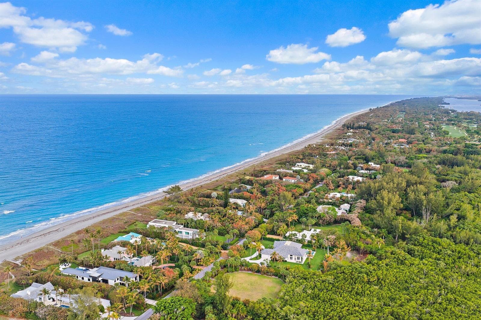 027-31NBeachRd