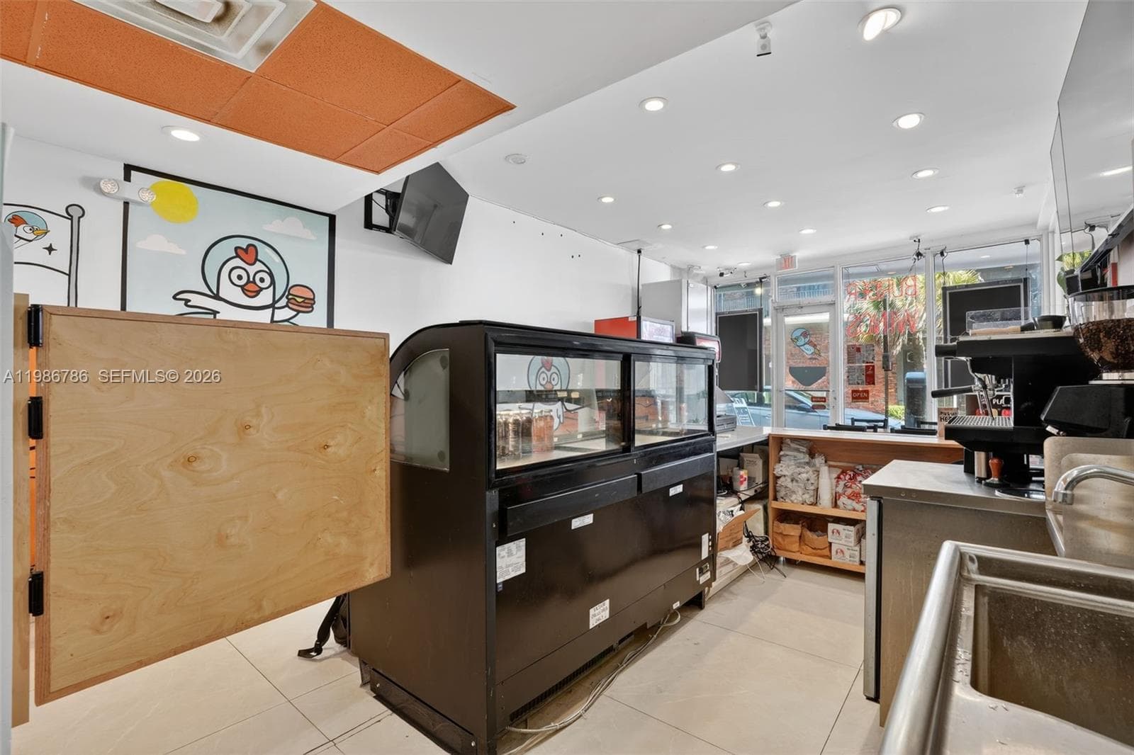 QSR- Beachside Restaurant For Sale, Fort Lauderdale FL 33304