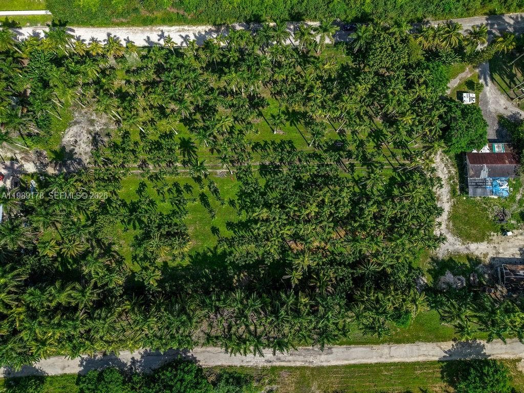 16050 SW 206th Ave, Miami FL 33187