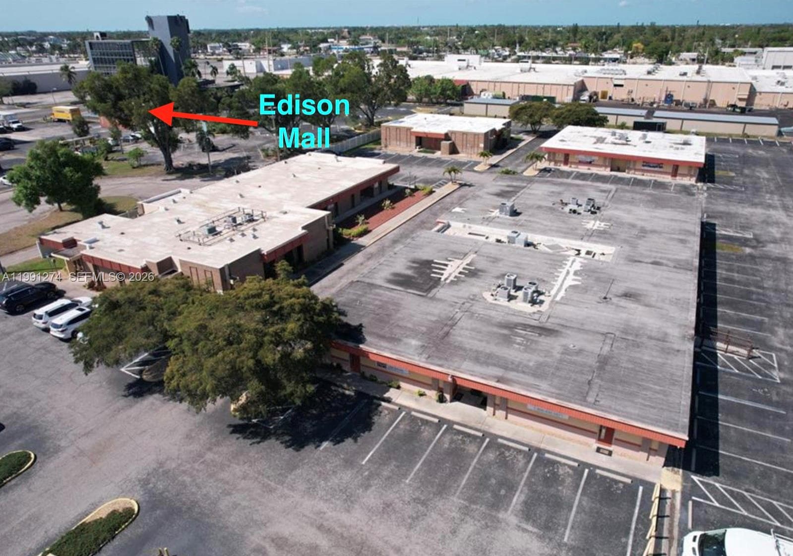 3900 Broadway, Fort Myers FL 33901