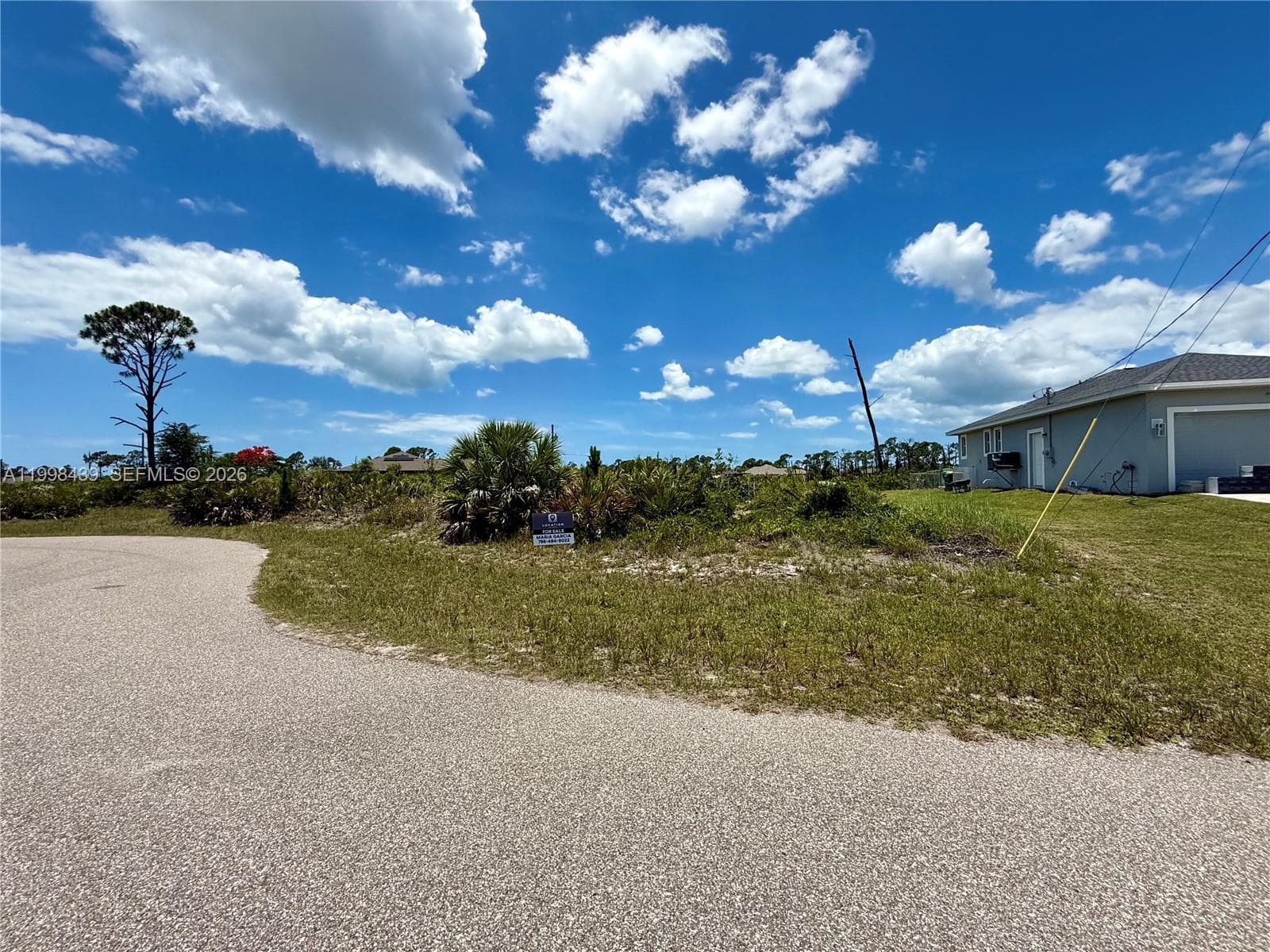 6 BILL CT, Other City - In The State Of Florida FL 33946
