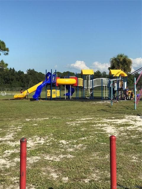 470 N Cabbage Palm St, Clewiston FL 33440