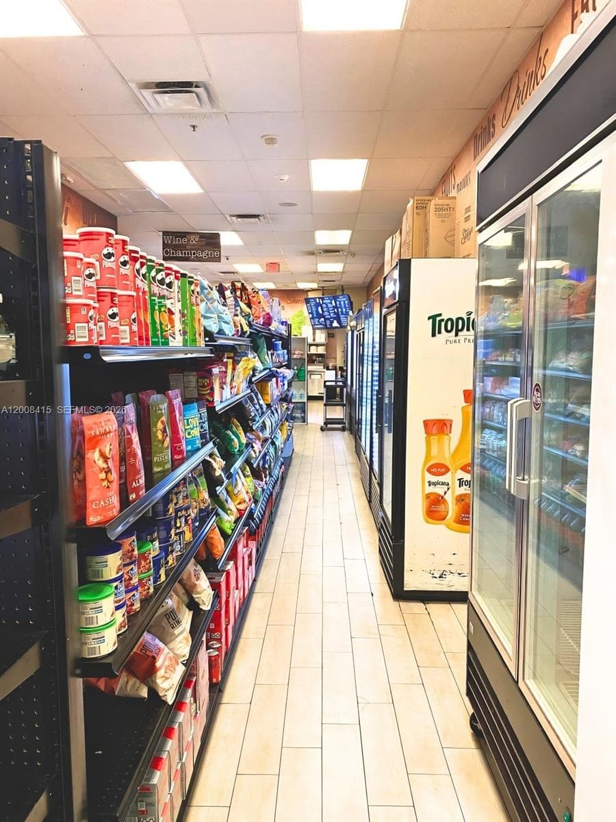 XXXX BRICKELL AVE, Miami FL 33131