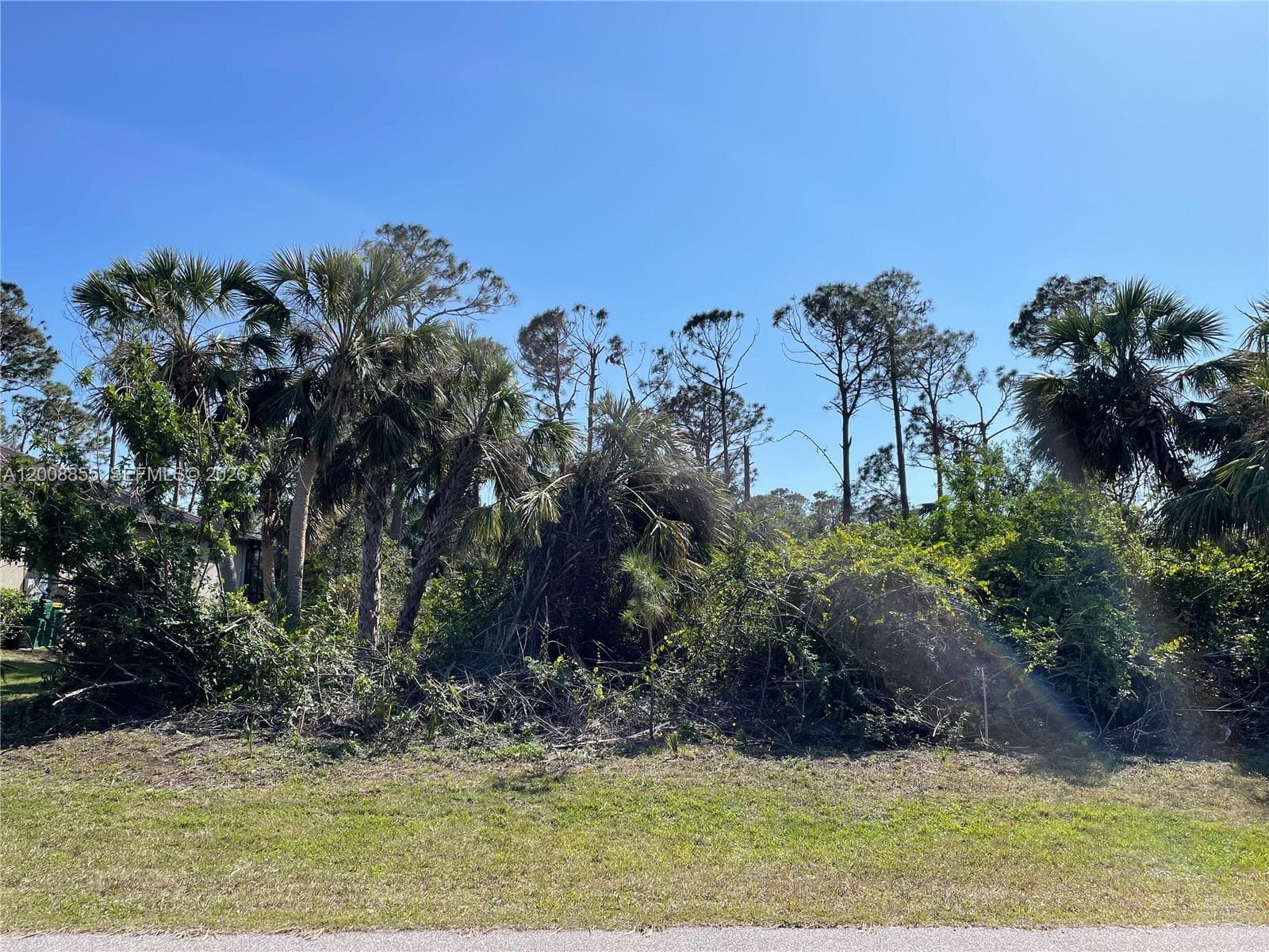 385 Albatross Rd, Other City - In The State Of Florida FL 33947