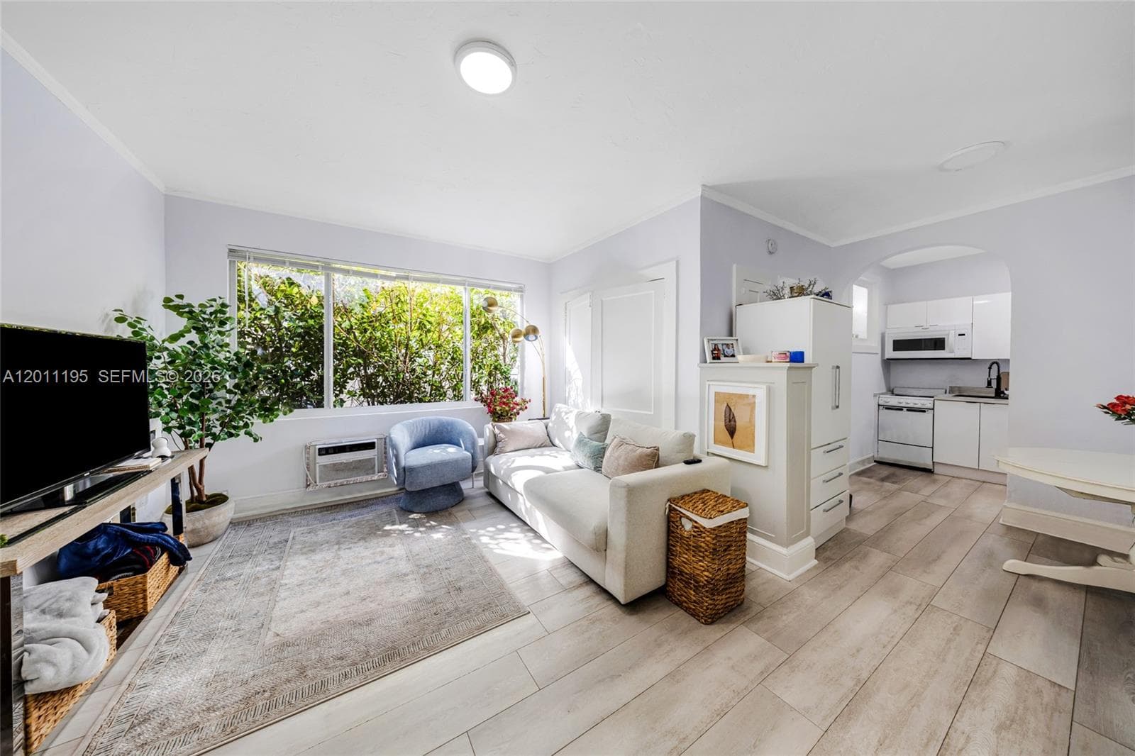 1610 Salzedo St, Coral Gables FL 33134