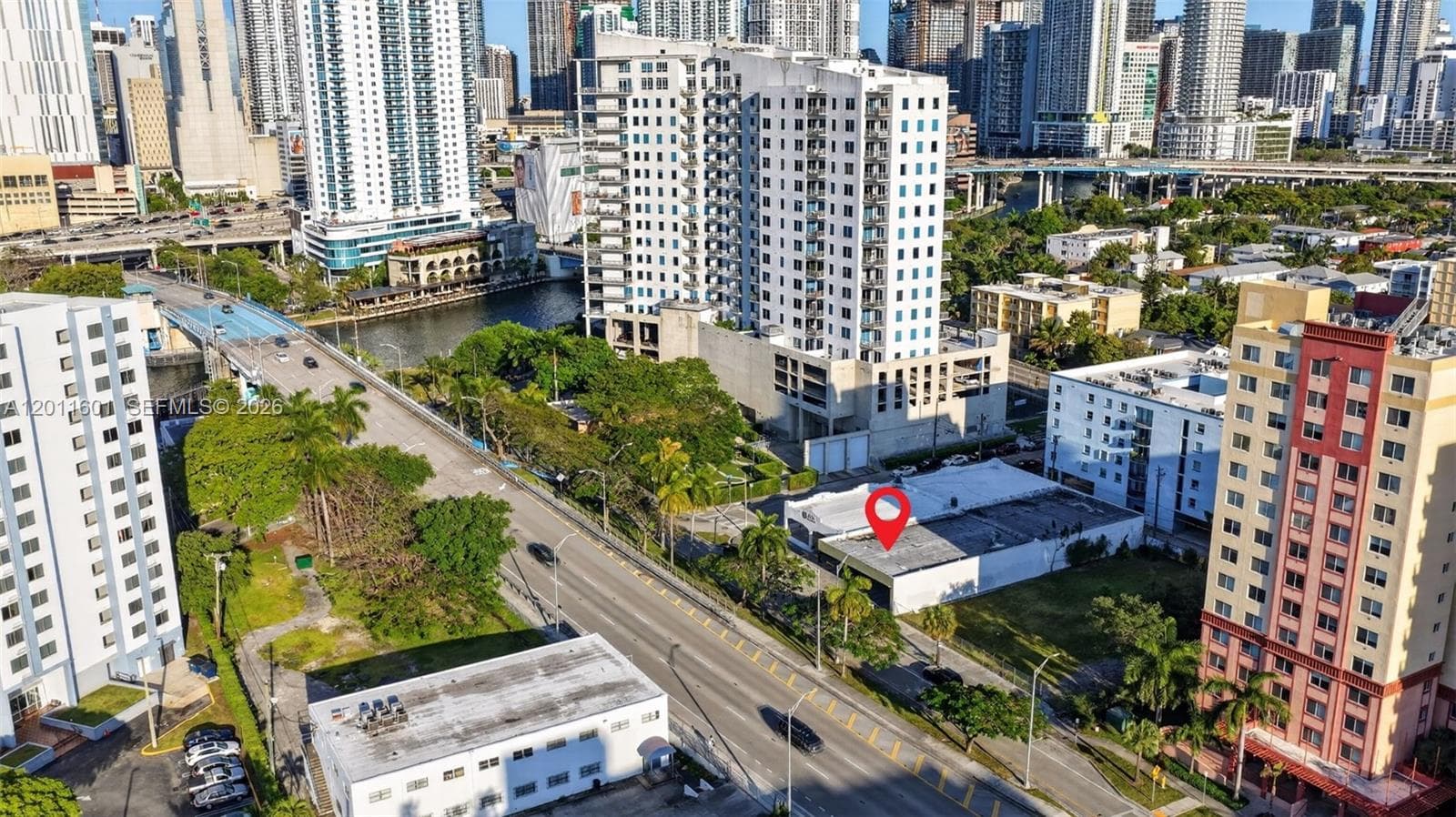 500 W Flagler St, Miami FL 33130