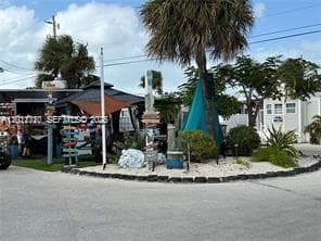 325 Calusa St, Key Largo FL 33037