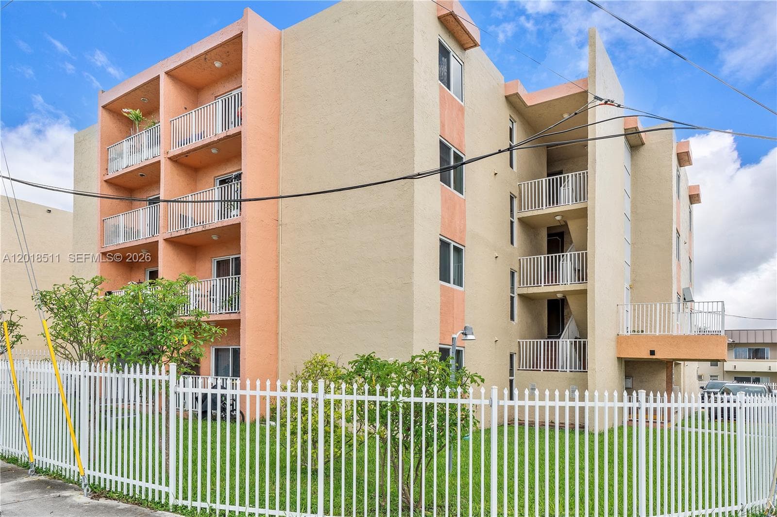 2400 NW 16th St Rd, Miami FL 33125