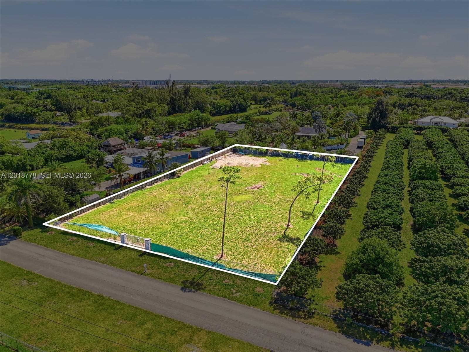 23600 SW 122 AVE, Miami FL 33032