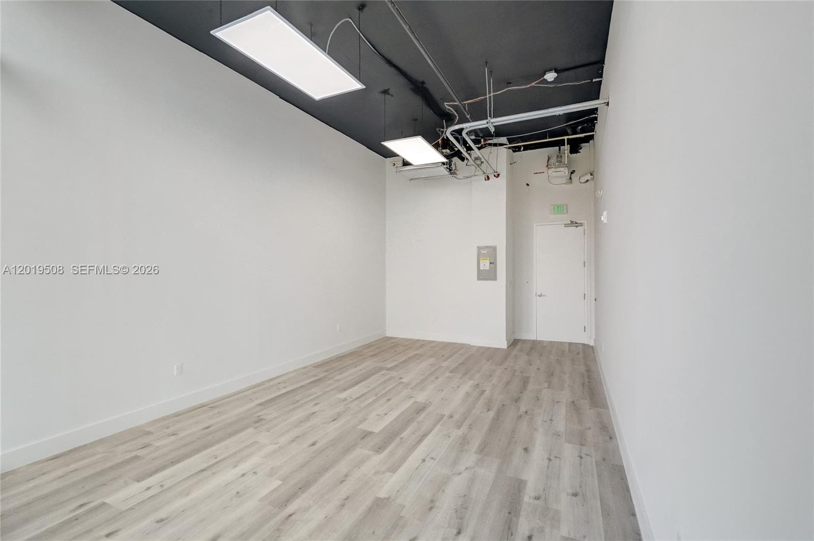 21290 Biscayne # 205, Aventura FL 33180