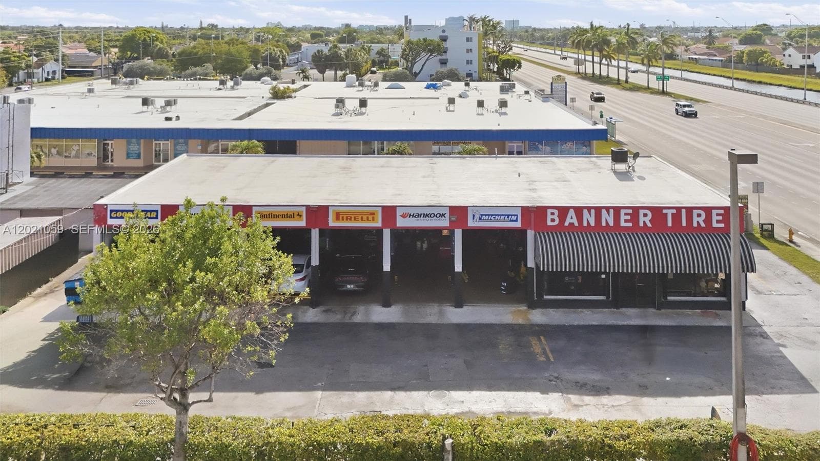 8730 SW 8th St, Miami FL 33174