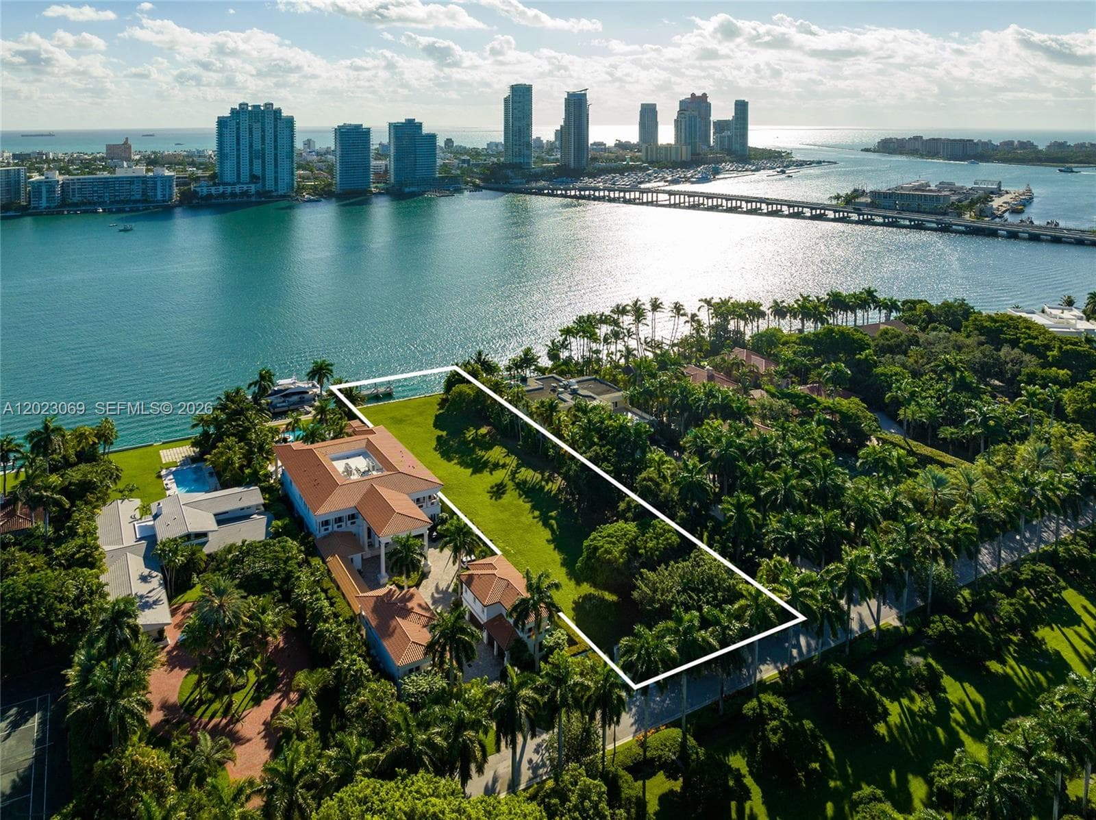 36 Star Island Dr, Miami Beach FL 33139