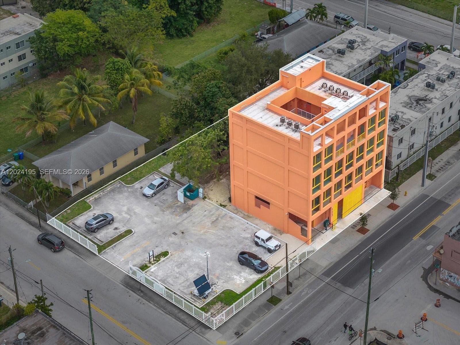 123 NW 14th St # 201, Miami FL 33136