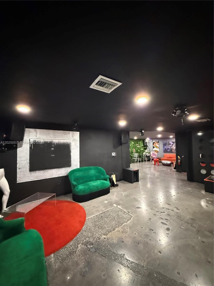777 NE 79th St, Miami FL 33138