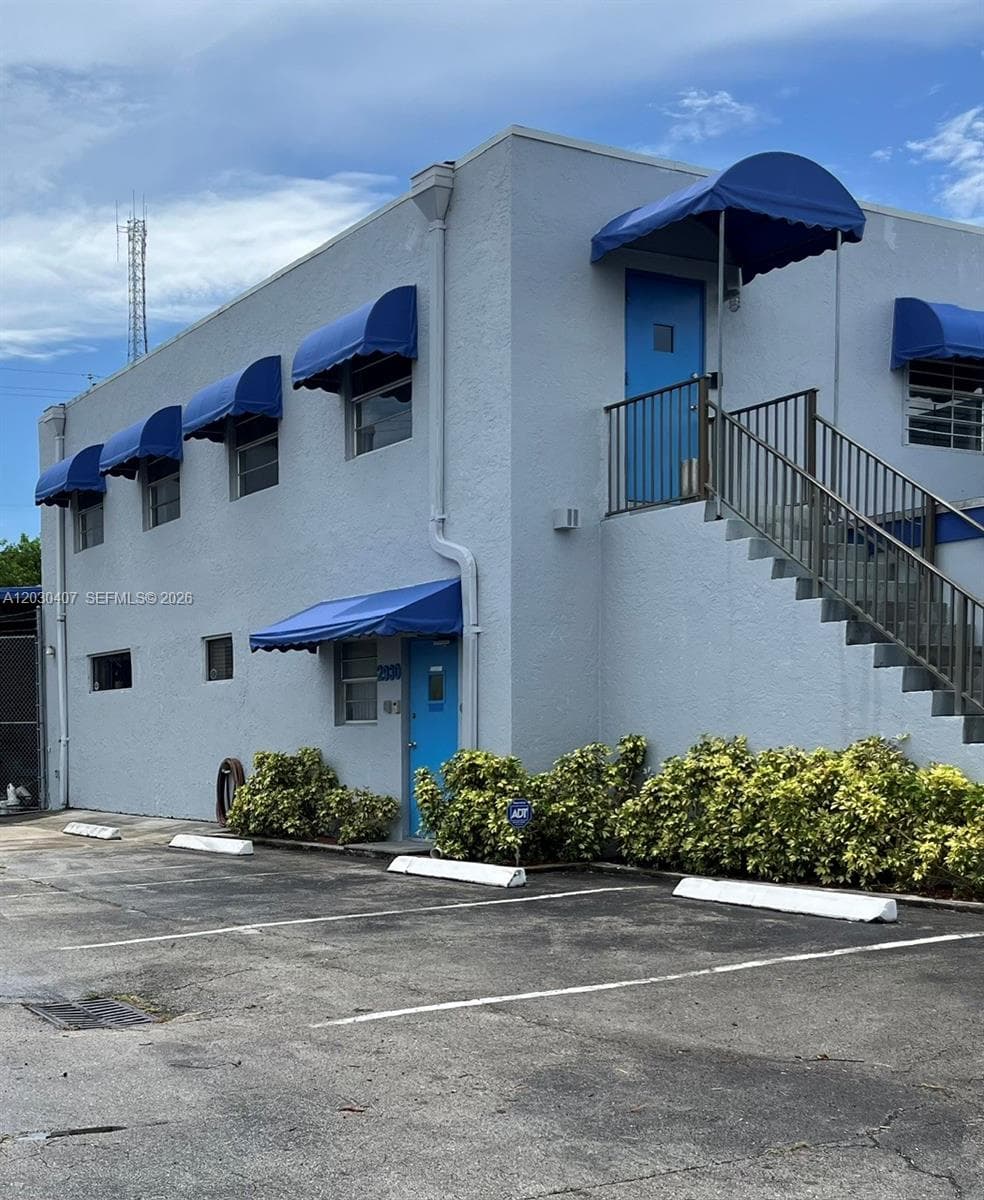 Oakland Park, FL, 33311
