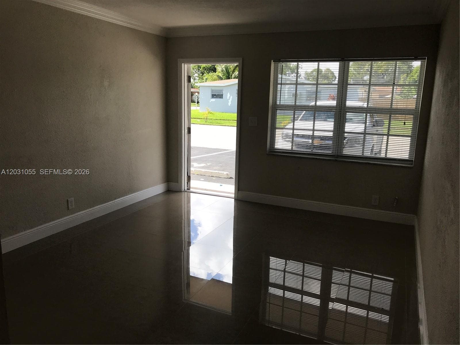 4260 NW 31st Ter, Lauderdale Lakes FL 33309