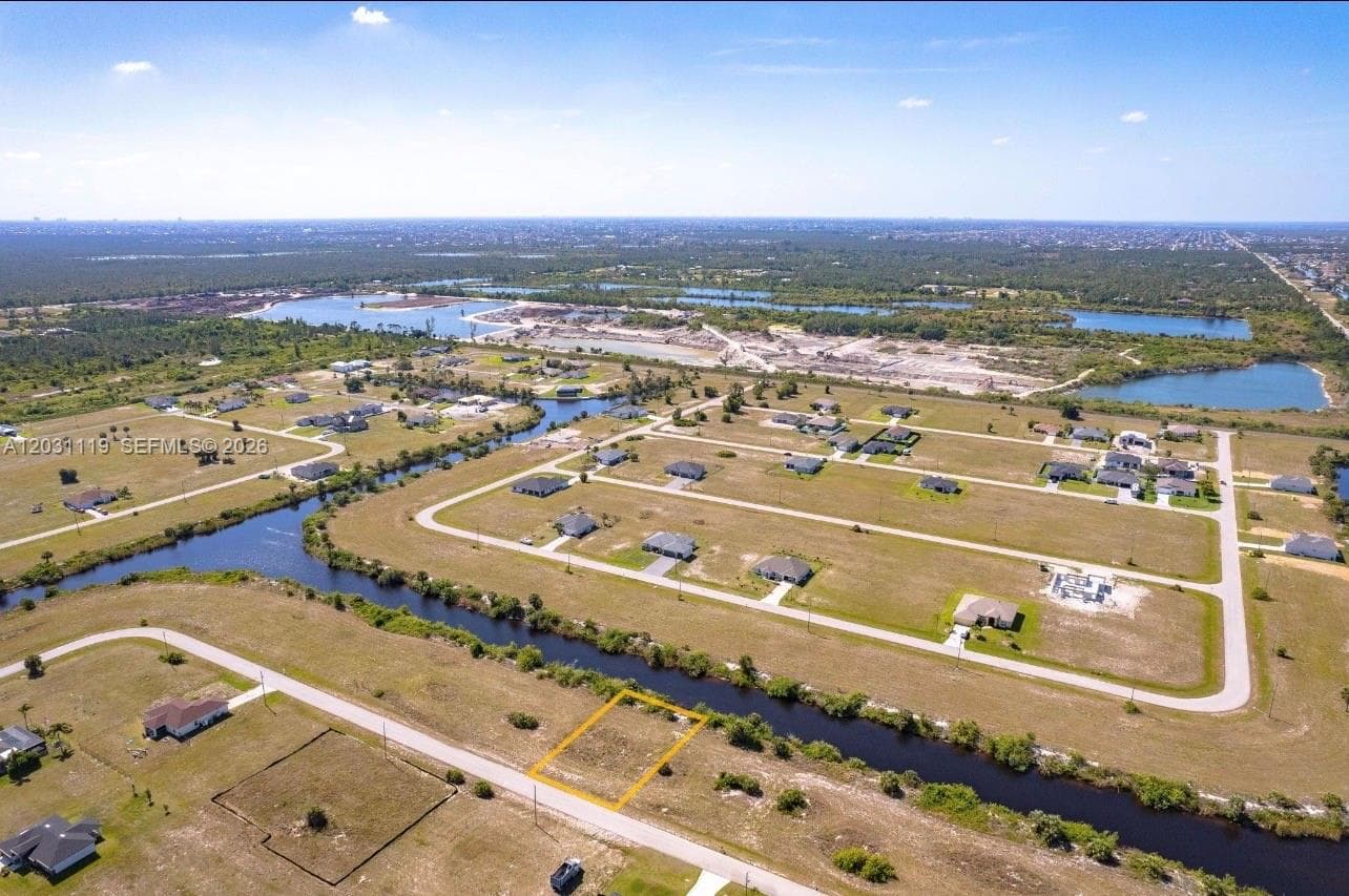 3407 NW NW 46th Ln, Cape Coral FL 33993