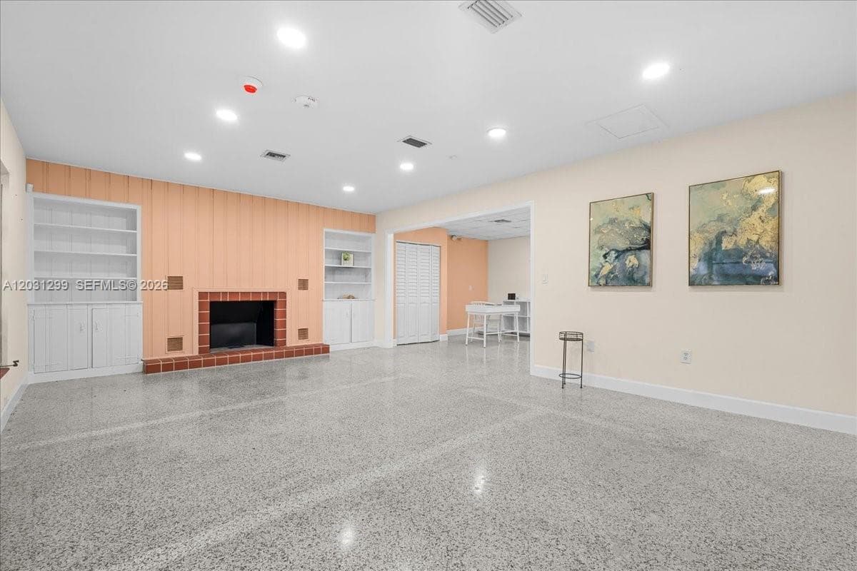 969 N Krome Ave, Homestead FL 33030