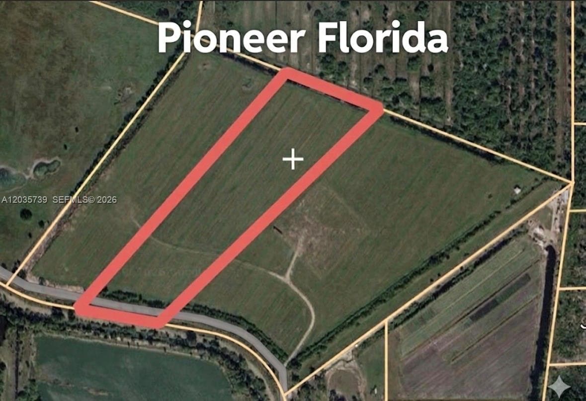 Christopher Lane, Clewiston FL 33440
