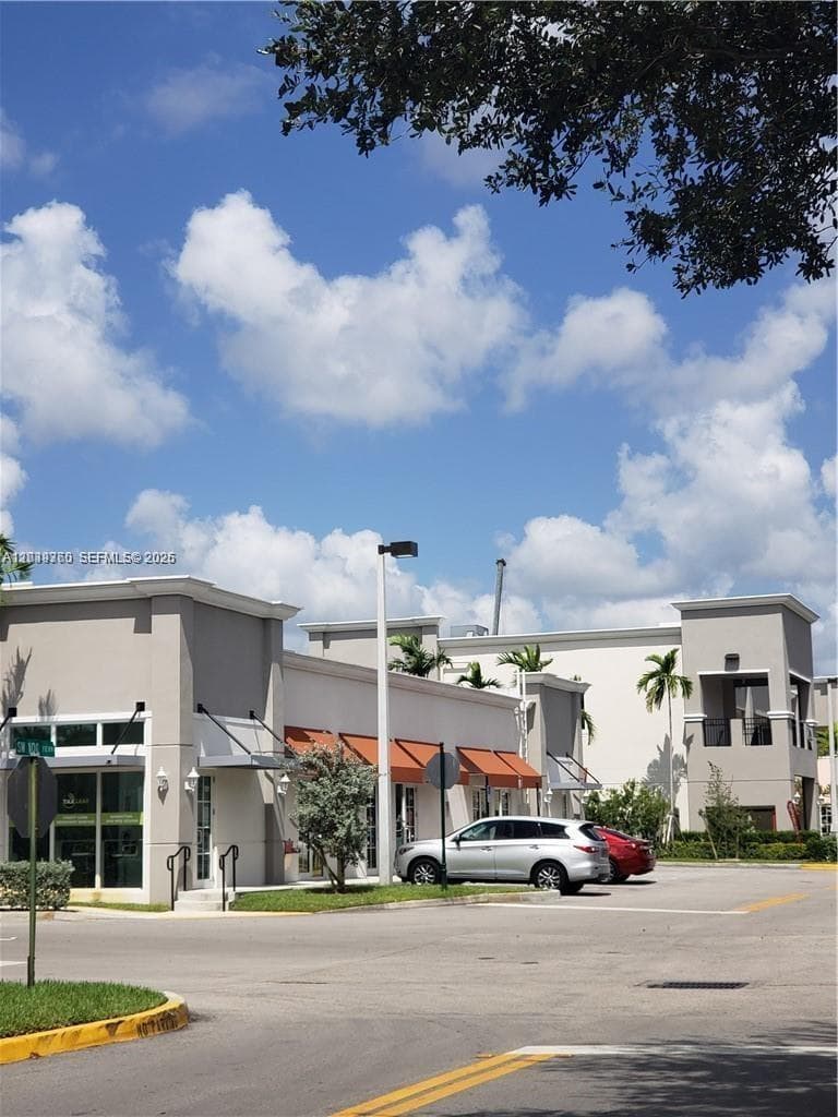 2101 SW 101st Ave # 203, Miramar FL 33025