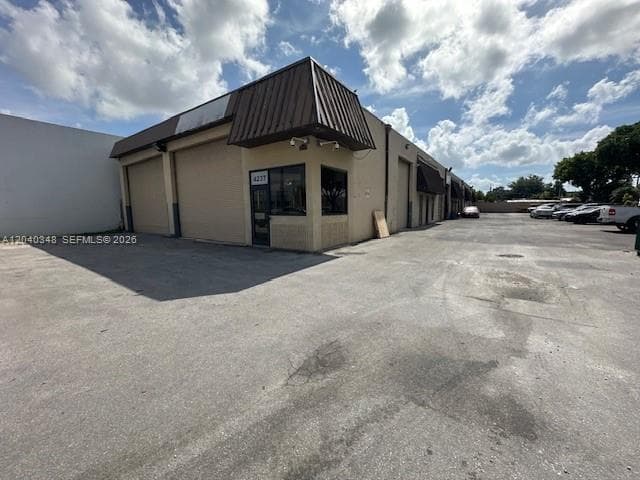 4237 NW 37 Ave # 4237, Miami FL 33142
