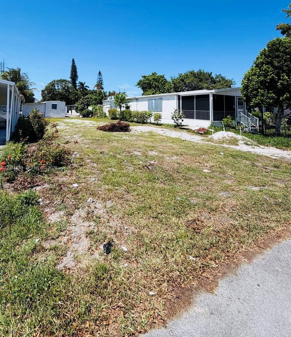 2651 E Marina Dr, Dania Beach FL 33312