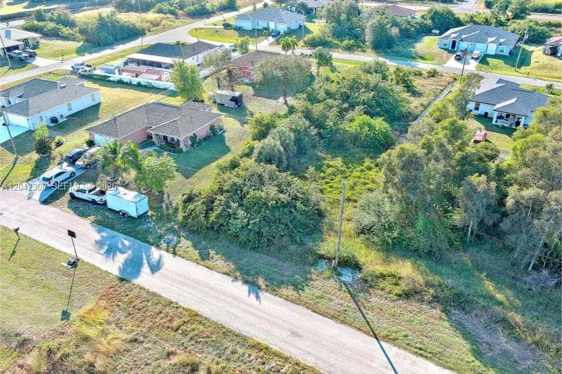 394 PALENCIA AVE, Lehigh Acres FL 33974