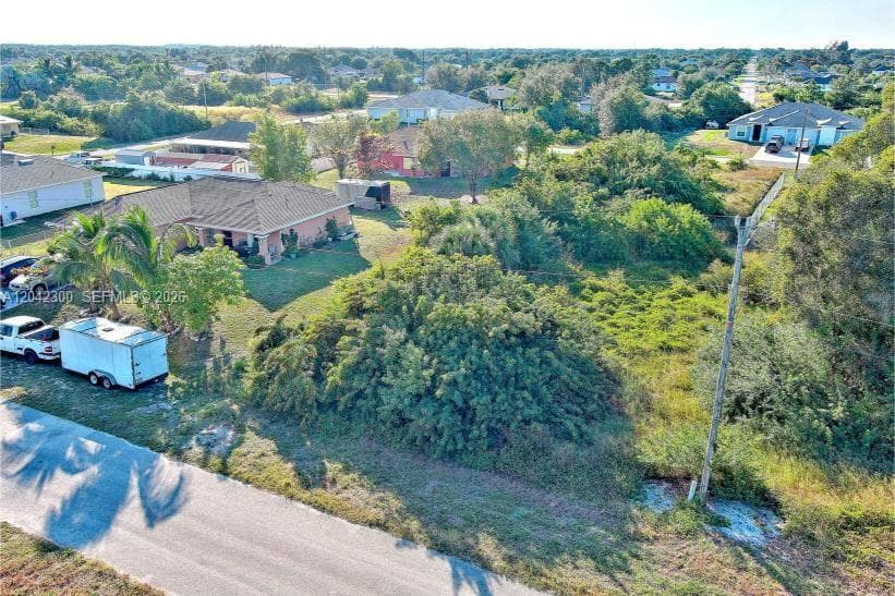 394 PALENCIA AVE, Lehigh Acres FL 33974