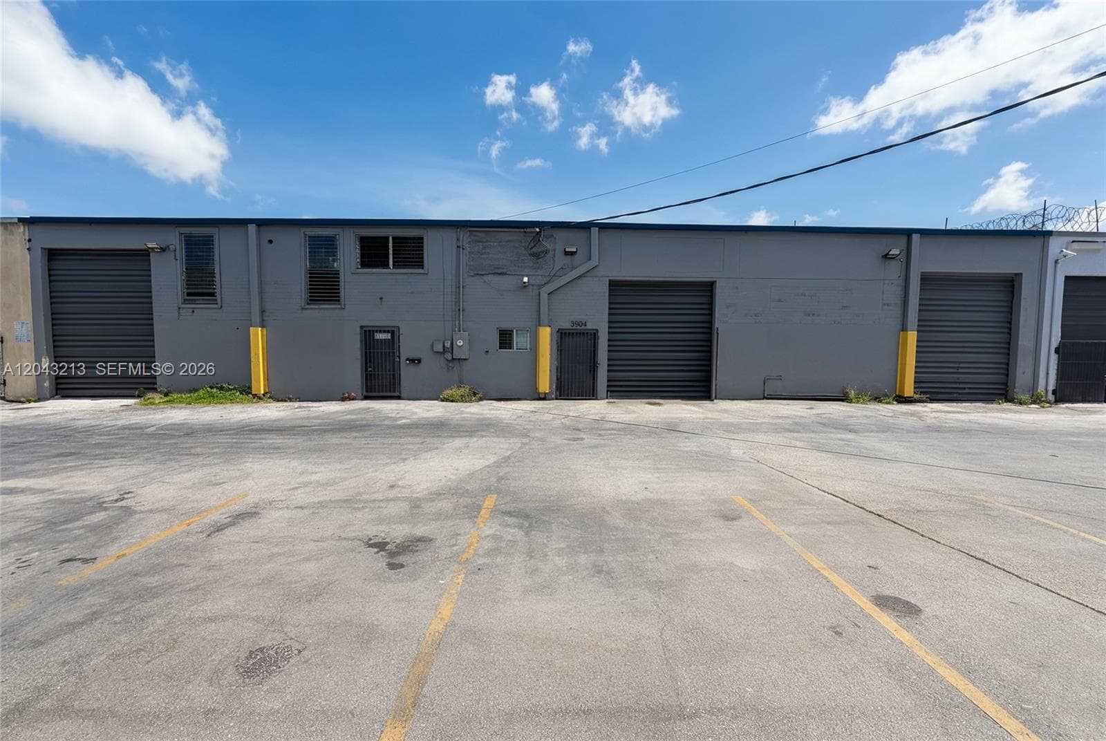 3904 NW 32ND AVE