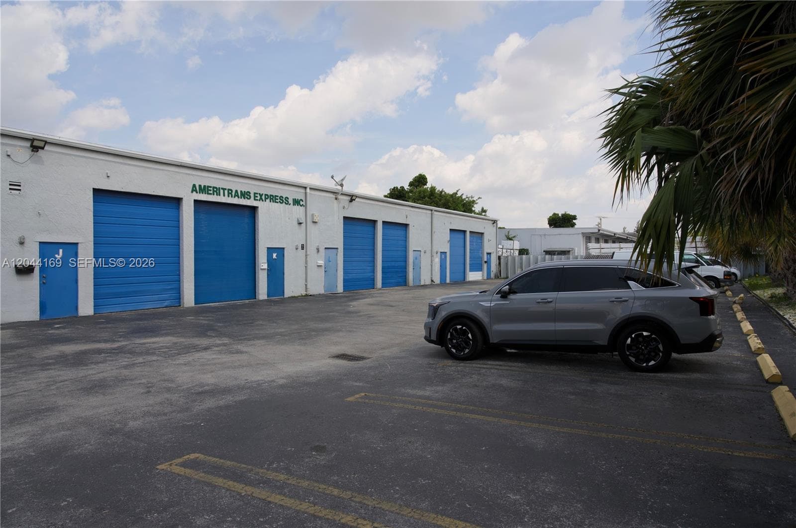 7215 NW 41st St # H, Miami FL 33166