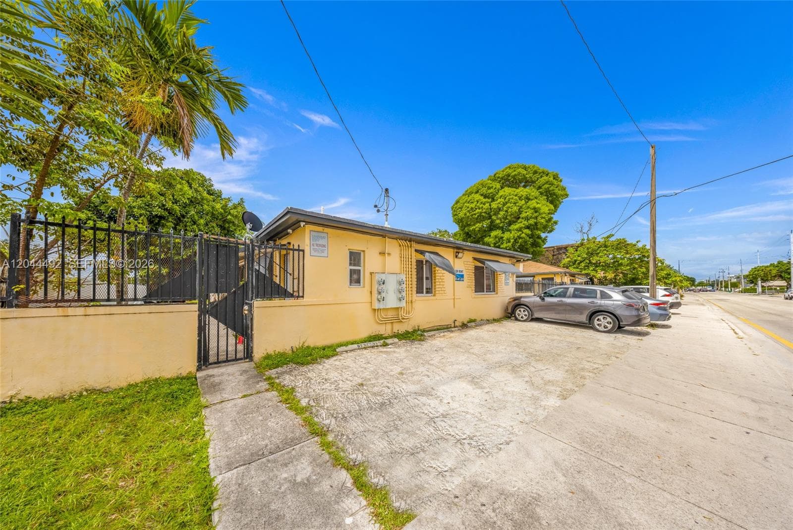 1731 SW 8th St, Miami FL 33135