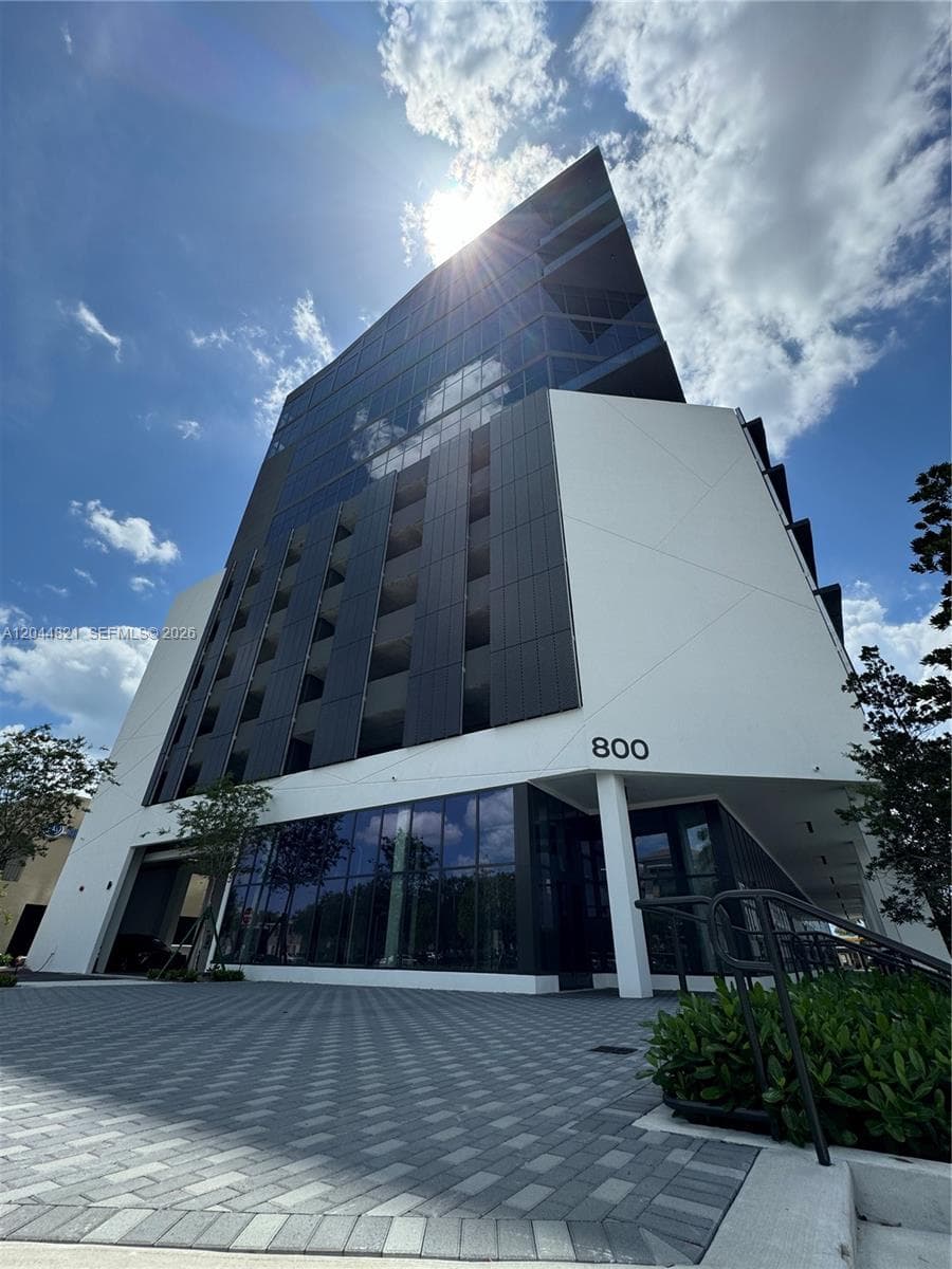 800 N Federal Hwy # 902, Hallandale Beach FL 33009