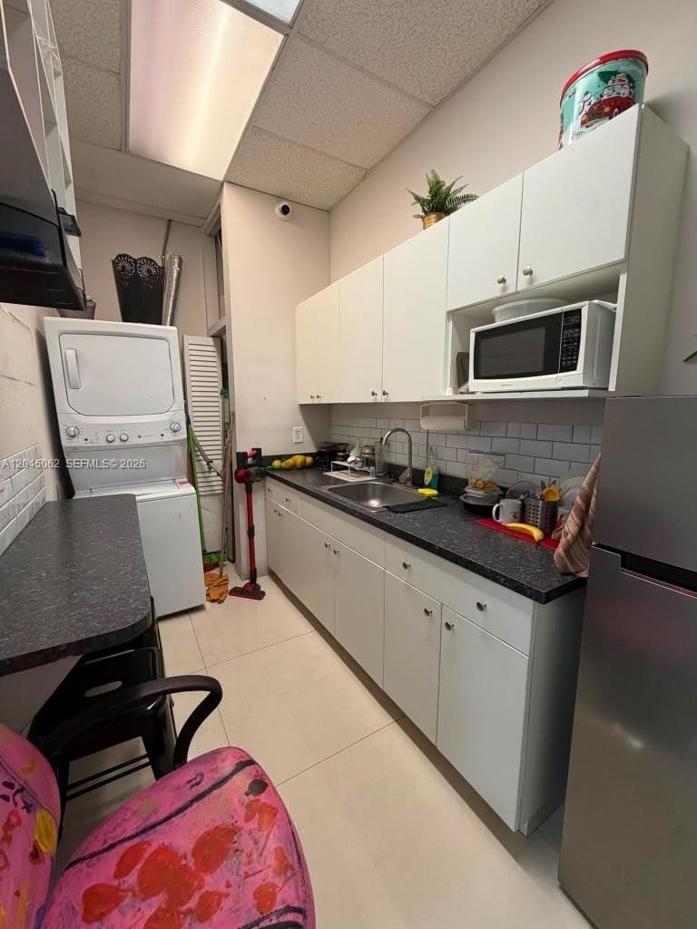10465 SW 40th St, Miami FL 33165