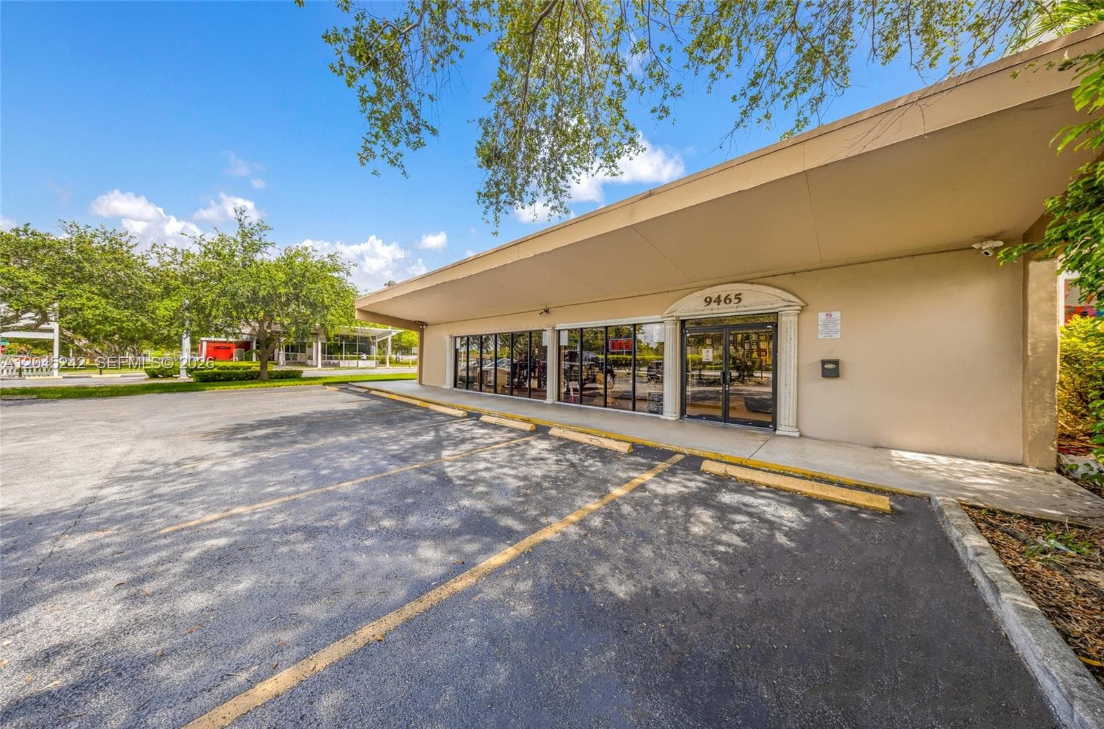 9465 SW 56th St, Miami FL 33165
