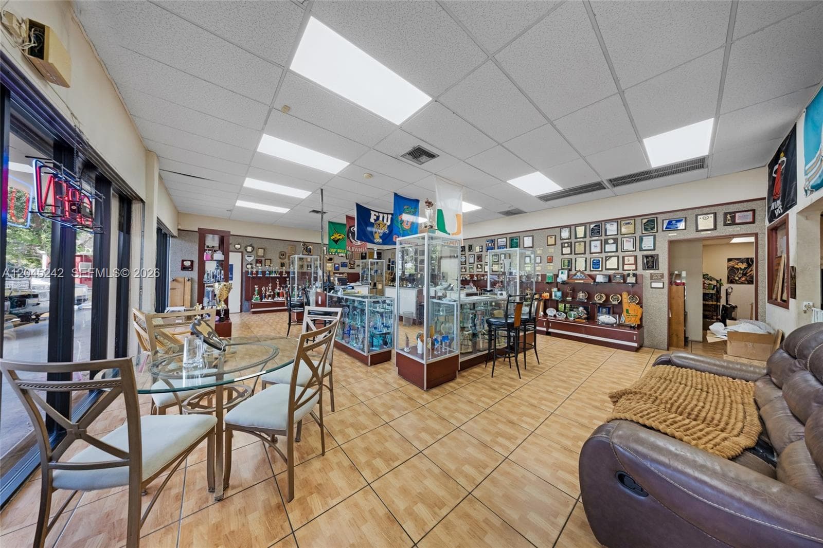 9465 SW 56th St, Miami FL 33165