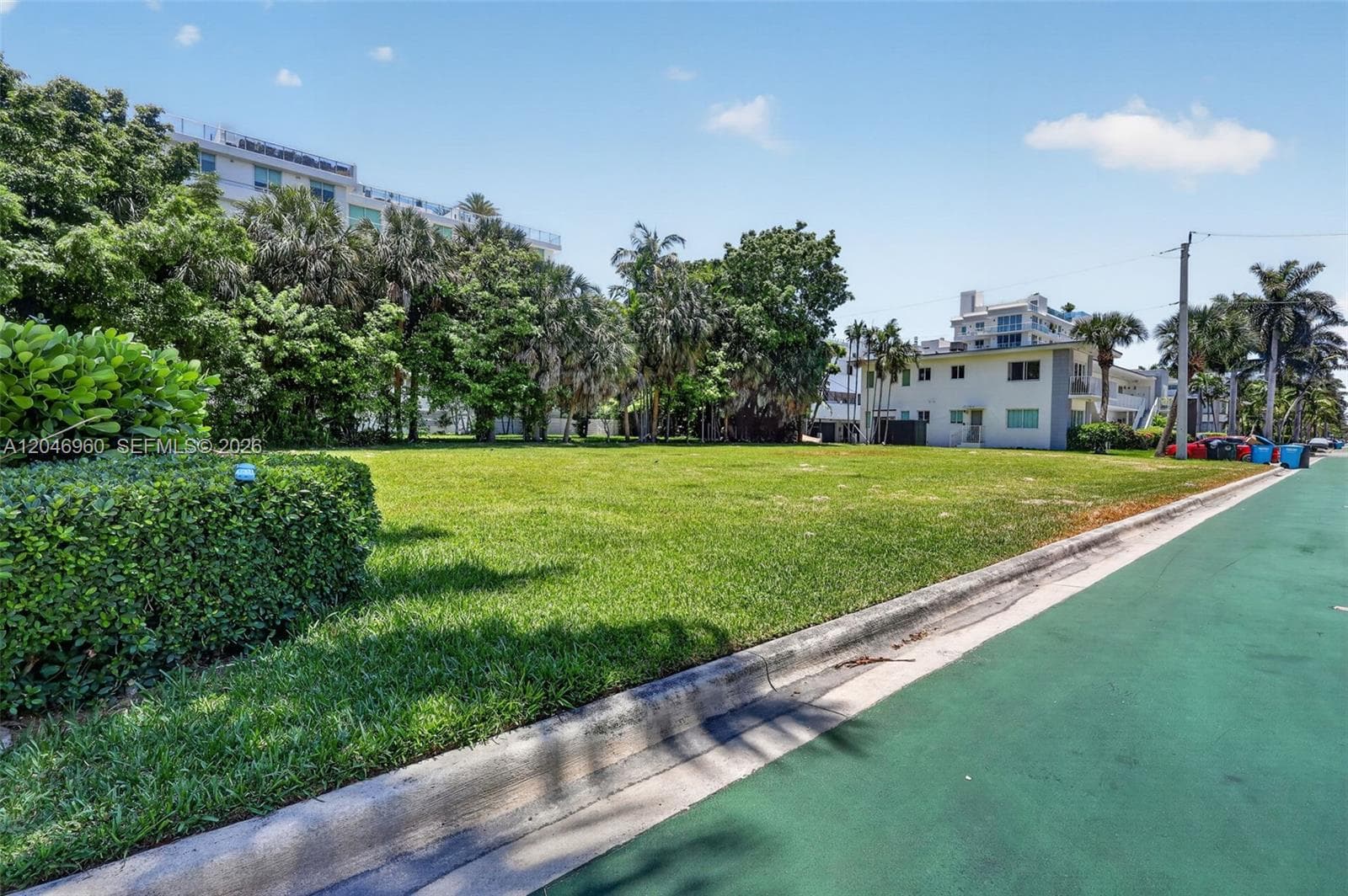 10177 W Bay Harbor Dr, Bay Harbor Islands FL 33154