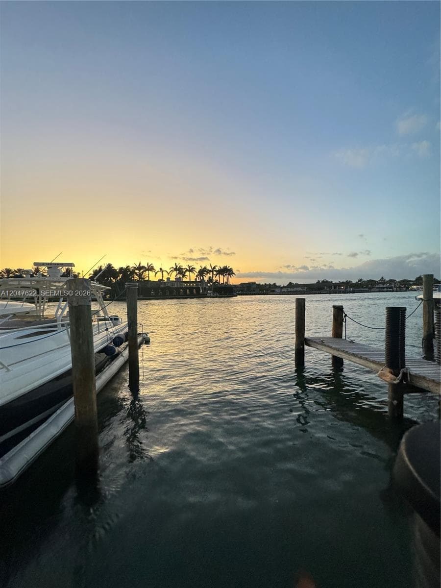 5005 Collins Ave #S-8, Miami Beach FL 33140
