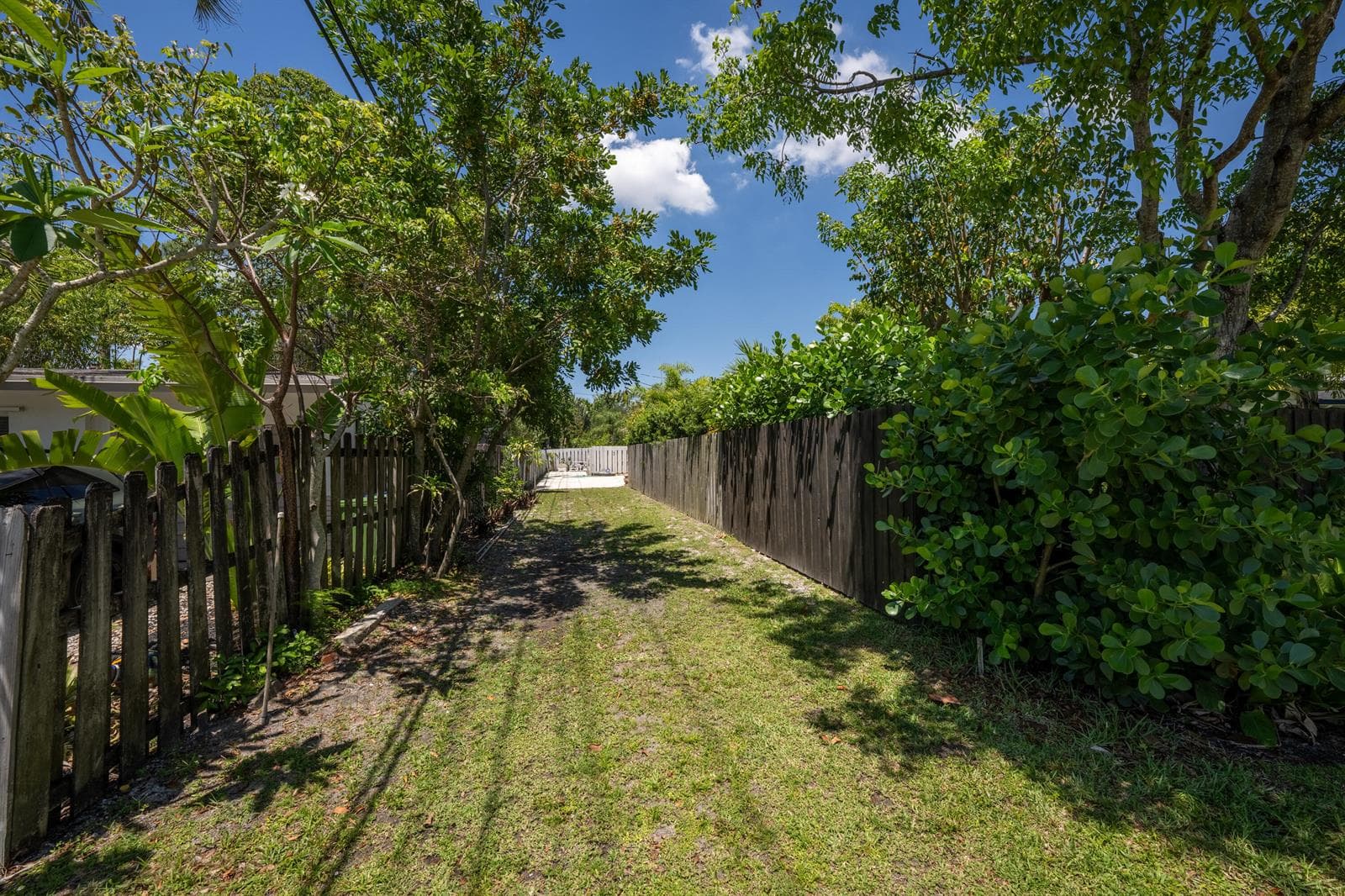 234 NE 21st Ct 00021