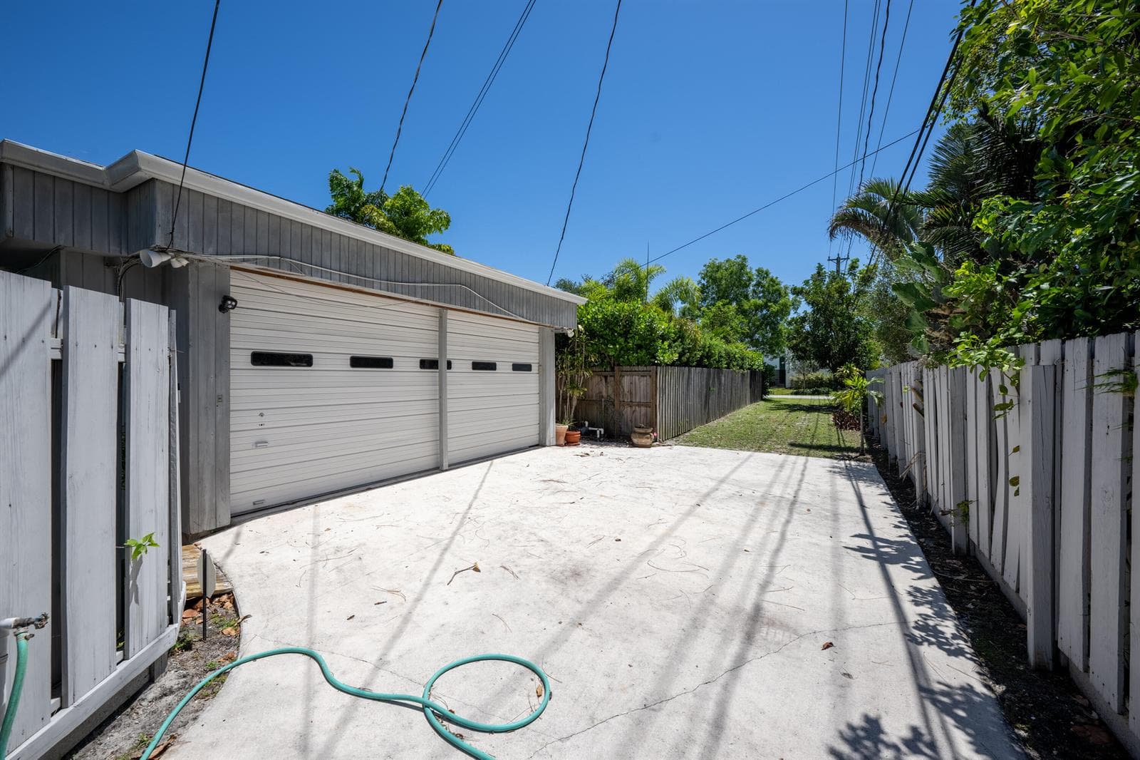 234 NE 21st Ct 00023